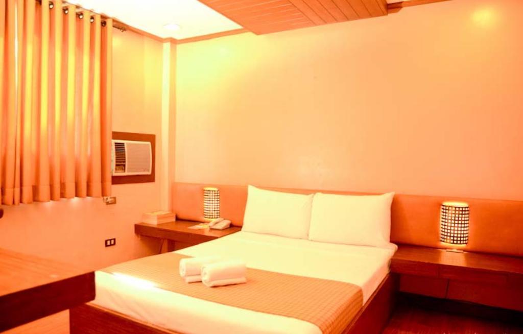 The Orange Place Hotel - San Juan San Juan  Номер фото